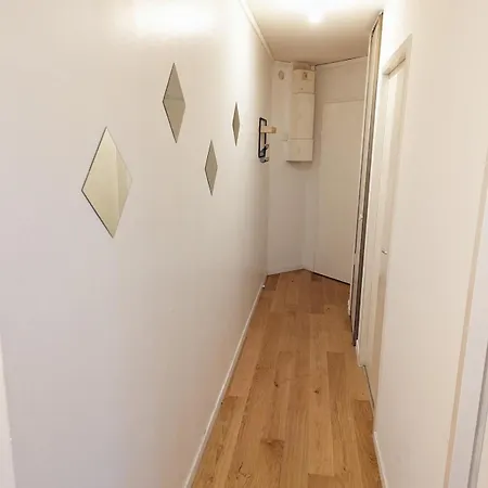 Lägenhet Le Garnier - 7 Avec Balcon & Parking Inclus